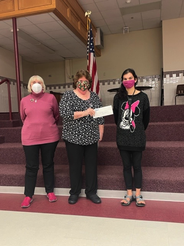 2022 Winner -JLCNR Treasurer, Margaret Bootie; JLCNR Membership Chair, Linda Lepper; and Sackets Harbor Central School Winner, Nairi Sidi. (Missing: Sackets Harbor Central School Union President, Sean Haley)